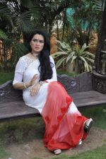 Padmini Kolhapure on sets of Ekk Nayi Pehchaan for Sony in Filmcity, Mumbai on 2nd June 2014 (36)_538d8a6188867.JPG