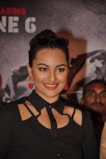 Sonakshi Sinha at Holiday promotions in The Club, Mumbai on 4th June 2014 (13)_5390175cd04ca.JPG