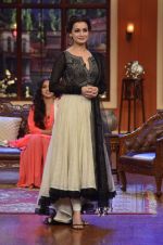 Dia Mirza on the sets of Comedy Nights with Kapil in Filmcity on 13th June 2014 (59)_539bb06517396.JPG