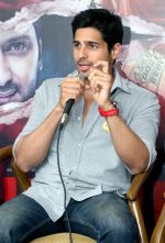 Sidharth Malhotra at the Promotion of Film Ek Villain in Hotel Hindustan International, Kolkata on 13th June 2014 (3)_539bb13eb2333.jpg