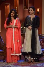 Vidya Balan, Dia Mirza on the sets of Comedy Nights with Kapil in Filmcity on 13th June 2014 (116)_539bb0eb4a07e.JPG