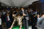 Amitabh Bachchan at bse to promote yudh serial for sony tv in Mumbai on 16th June 2014 (48)_53a02e4ab5fc3.jpg