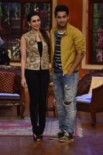Karishma Kapoor, Armaan Jain on the sets of Comedy Nights with Kapil in Mumbai on 18th June 2014 (40)_53a2a8966f951.JPG