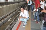 Armaan Jain take metro ride in Andheri, Mumbai on 20th June 2014 (64)_53a63b851bf68.JPG
