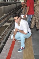 Armaan Jain take metro ride in Andheri, Mumbai on 20th June 2014 (65)_53a63b858c7d2.JPG