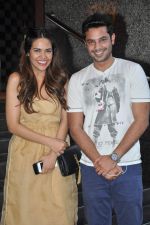 Esha Gupta holds a special screening of Humshakals for family and friends on 21st June 2014 (22)_53a64f7be522a.JPG