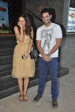 Esha Gupta holds a special screening of Humshakals for family and friends on 21st June 2014 (23)_53a64f7c69acf.JPG