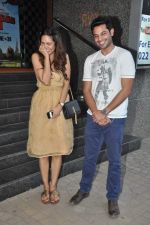 Esha Gupta holds a special screening of Humshakals for family and friends on 21st June 2014 (24)_53a64f7ce12d5.JPG