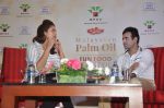 Huma Qureshi, Irfan Pathan at Malaysian Palm oil launch in ITC on 27th June 2014 (152)_53ae7508d1f7d.JPG