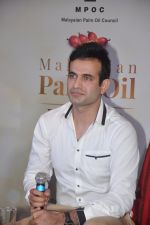 Irfan Pathan at Malaysian Palm oil launch in ITC on 27th June 2014 (319)_53ae75b9a1b6b.JPG