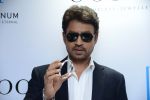 Irrfan Khan Chooses Platinum and Unveils Abaran_s Season_s Collection of Platinum Jewellery for Men on 27th June 2014 (2)_53b295d6a95dd.JPG