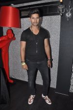 Ravi dubey at Vivian Dsena_s birthday party in Villa 69, Mumbai on 28th June 2014_53b2a202d8977.jpg