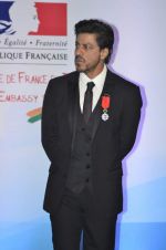 Shah Rukh Khan conferred with Knight of the Legion of Honour in Mumbai on 1st July 2014 (5)_53b3c52f9d7f0.jpg