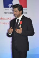 Shah Rukh Khan conferred with Knight of the Legion of Honour in Mumbai on 1st July 2014 (7)_53b3c54164f68.jpg