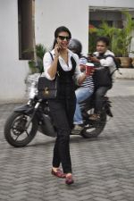 Jacqueline Fernandez snapped in Andheri, Mumbai on 4th July 2014 (9)_53b76ab3394fe.JPG