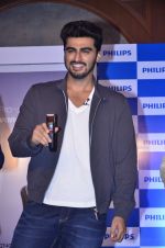 Arjun Kapoor as brand ambassador of Philips India for its male grooming range on 7th July 2014 (24)_53bb9b1af0bcc.JPG