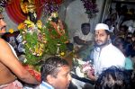 Riteish Deshhmukh seeks blessing for Lai Bhaari at Vithal Mandir in Wadala, Mumbai on 9th July 2014 (7)_53bfc56e498b8.JPG