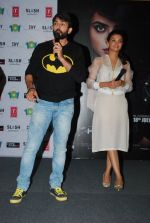 Surveen Chawla, Jay Bhanushali at Hate story 2 promotions in Mumbai on 13th July 2014 (27)_53c3a3a45de59.JPG