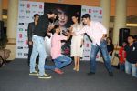 Surveen Chawla, Jay Bhanushali, Sushant Singh at Hate story 2 promotions in Mumbai on 13th July 2014 (11)_53c3a3f2d466a.JPG