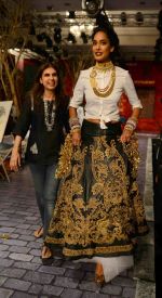 Lisa Haydon walks for Monisha Jaisingh at India Couture Week on 17th July 2014 (31)_53cbbba000c90.JPG