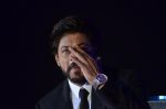 Shah Rukh Khan at Gitanjali Bollywood night in Palladium, Mumbai on 19th July 2014 (224)_53cc02be8ee9c.JPG