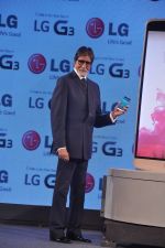 Amitabh Bachchan at lg mobile launch in Mumbai on 21st July 2014 (132)_53cd5d1968cfb.JPG