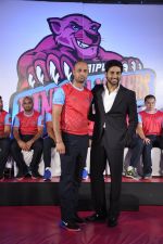 Abhishek Bachchan announces his kabbadi team  Jaipur Pink Panthers in ITC Parel, Mumbai on 25th July 2014 (31)_53d31139ede4d.JPG