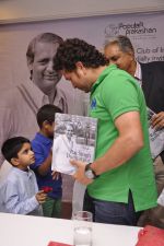 Sachin Tendulkar at Durgapur tribute book launch in CCI on 25th July 2014 (103)_53d312df4cfcc.JPG