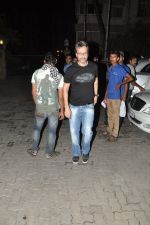 Anil Thadani snapped at Karan_s house in Bandra, Mumbai on 26th July 2014 (65)_53d459f1bc613.JPG
