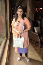 at a Spicy Sangria Pop Up exhibition hosted by Shaan and Sharmilla Khanna in Mana Shetty_s R House in Worli on 26th July 2014 (122)_53d457f64de6e.JPG