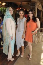 at a Spicy Sangria Pop Up exhibition hosted by Shaan and Sharmilla Khanna in Mana Shetty_s R House in Worli on 26th July 2014 (95)_53d457e88c3e3.JPG