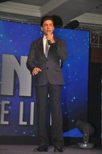 Shahrukh Khan at India_s Got Talent press meet in J W Marriott, Mumbai on 1st Aug 2014 (123)_53dcc1fe28d3c.JPG
