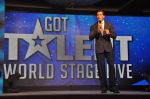 Shahrukh Khan at India_s Got Talent press meet in J W Marriott, Mumbai on 1st Aug 2014 (127)_53dcc20384726.JPG