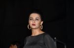 Surveen Chawla at Life Ok Now Awards in Mumbai on 3rd Aug 2014 (708)_53df47f6d606d.JPG