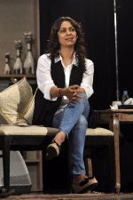 Juhi Chawla at Sony DADC DVD launch of _Leadership Beyond the leeder_ a conversation with Sadhguru in Sion on 4th Aug 2014 (15)_53e1f02fbeb94.JPG