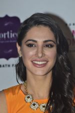 Nargis Fakhri at Portico collection launch in Olive on 4th Aug 2014 (84)_53e1c833b5b13.JPG