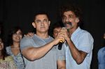 Aamir Khan, Makrand Deshpande at the Premiere of Makrand Deshpande_s Saturday Sunday movie in Chitra Cinema on 6th Aug 2014 (97)_53e35aa6abb5e.JPG