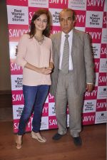 Dia Mirza unveils new Savvy cover in Mumbai on 6th Aug 2014 (16)_53e340ad5a2b2.JPG