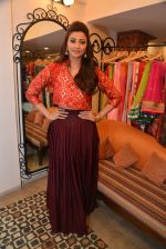 Daisy Shah at Shruti Sancheti and Ritika Mirchandani_s preview at Hue store in Huges Road on 7th Aug 2014 (72)_53e4dea1253cb.JPG