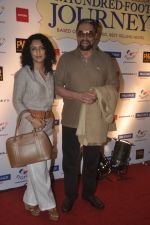 Kabir Bedi, Parveen Dusanj at Premiere of The 100 foot journey hosted by Om Puri in PVR, Mumbai on 7th Aug 2014 (19)_53e4dd864d290.JPG