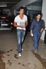 Sonu Sood at It_s Entertainment screening in Sunny Super Sound on 7th Aug 2014 (25)_53e4dfc8a0805.JPG