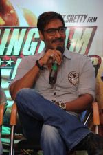 Ajay Devgan at Marathi film Rege promotions in Mumbai on 9th Aug 2014 (45)_53e7554ad1f42.JPG