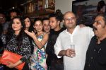 Simone Singh, Sanjeeda Sheikh, Vatsal Seth at Ek Haseena Thi 100 episodes completion at Eddie_s Bistro Pali Hill on 8th Aug 2014 (252)_53e763824be58.JPG