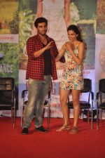 Arjun Kapoor, Deepika Padukone at Finding Fanny musical event in Novotel, Mumbai on 10th Aug 2014 (42)_53e8be7168ce0.JPG