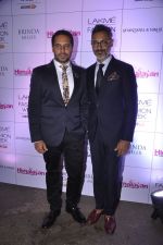at Shantanu Nikhil lakme preview in Bungalow 8 on 11th Aug 2014 (150)_53ea12e5844f9.JPG