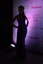 at Shantanu Nikhil lakme preview in Bungalow 8 on 11th Aug 2014 (67)_53ea12732983a.JPG