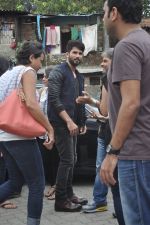 Shahid Kapoor at Haider promotions at Umang College festival  in Parle, Mumbai on 15th Aug 2014 (212)_53ef4ab20f4e0.JPG