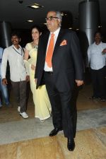 Boney Kapoor and Sridevi at Rajiv Reddy_s engagement in Hyderabad on 17th Aug 2014 (44)_53f1a2585211f.JPG