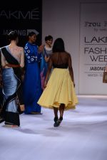 Model walk the ramp for Archana Rao at Lakme Fashion Week Winter Festive 2014 Day 2 on 20th Aug 2014 (1)_53f48116de1f4.JPG
