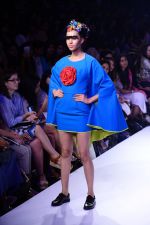 Model walk the ramp for Gen Next Show at Lakme Fashion Week Winter Festive 2014 Day 2 on 20th Aug 2014 (341)_53f4691e03859.JPG